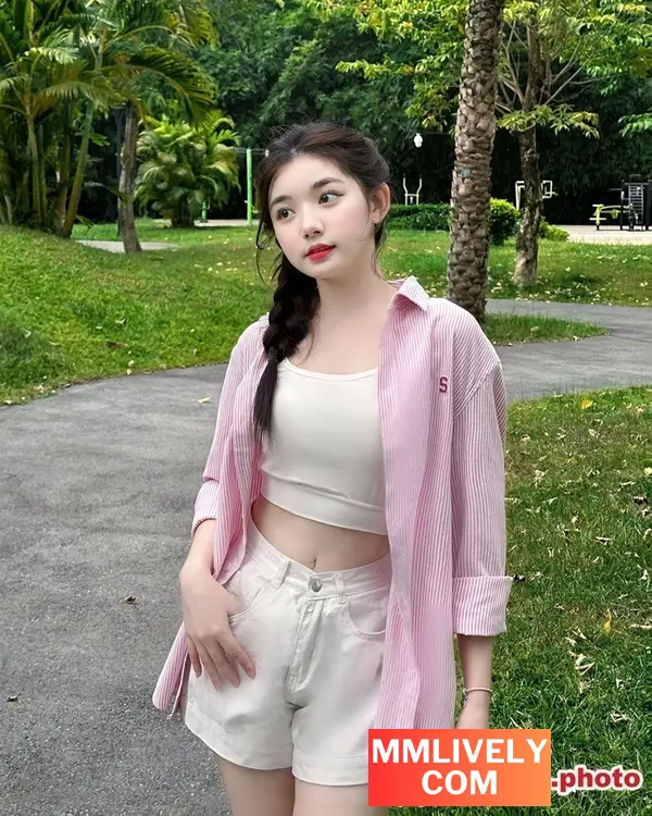 Hot Tiktoker Quỳnh Trương Hình 1