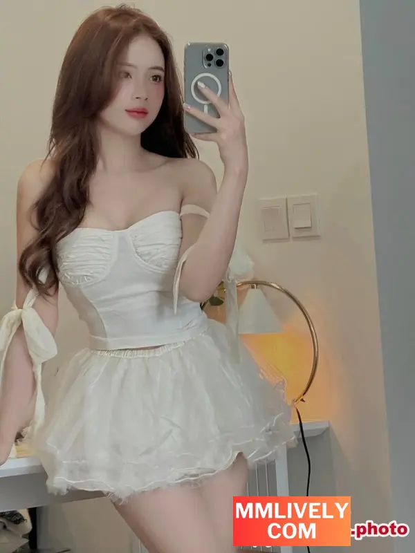 Lê Lý Lan Hương Hotgirl Ảnh Thẻ Hình 6