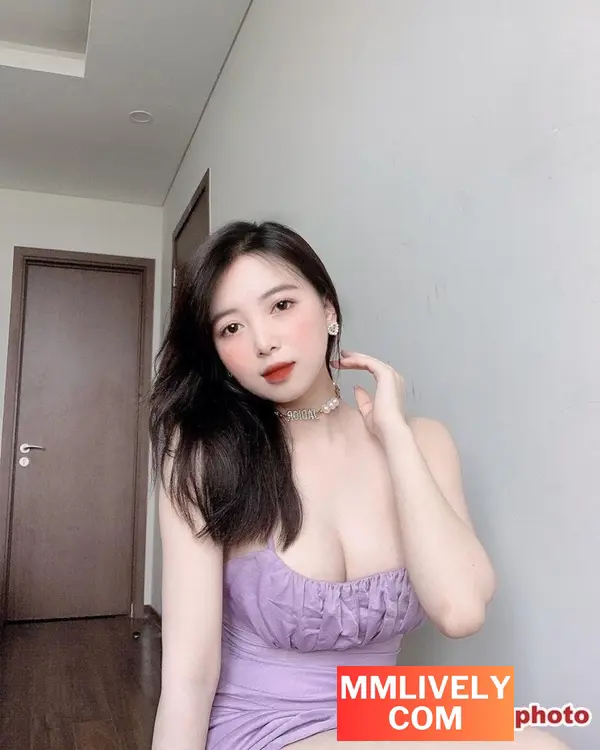 Hotgirl Hà Nội Trang Phạm (Nabi) Khoe Vòng 1 Hình 7